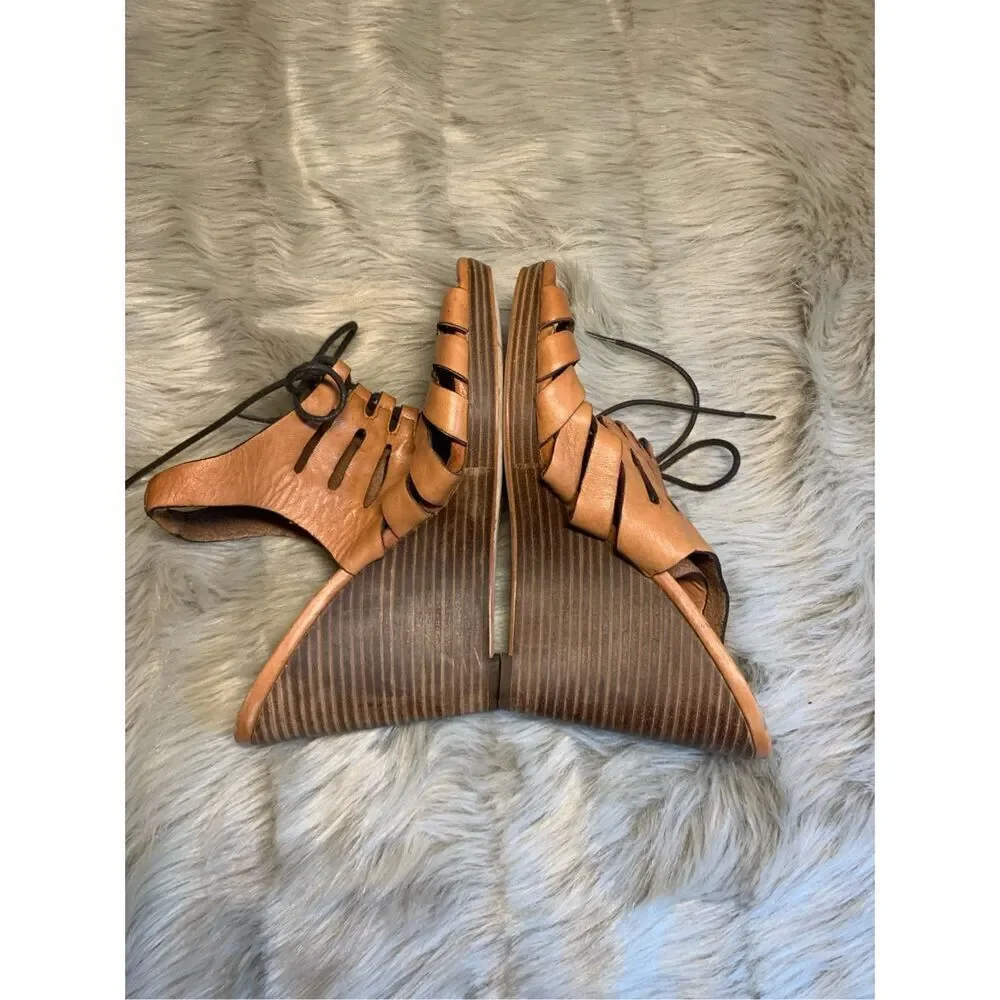 Cole Haan Light Brown Leather lace up wedge sandals Size 9B Womens Shoes Gladiat